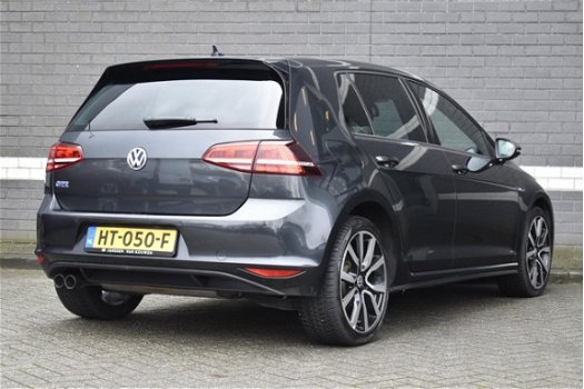 Volkswagen Golf - 1.4 TSI PHEV 204pk 5D DSG GTE / Pano / Ex BTW - 1