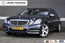 Mercedes-Benz E-klasse - E200 Aut. Avantgarde / Xenon / Navi