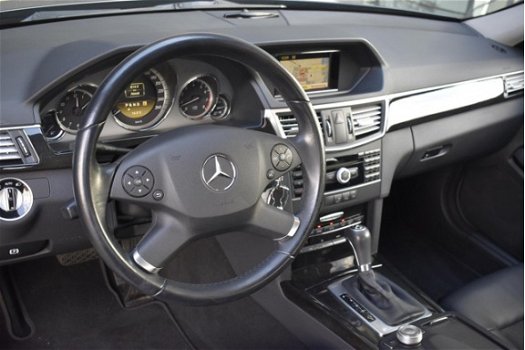 Mercedes-Benz E-klasse - E200 Aut. Avantgarde / Xenon / Navi - 1