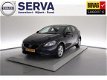 Volvo V40 - D2 Panorama / Standkachel / OnCall / Leder / Keyless / Stoelverwarming - 1 - Thumbnail