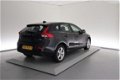 Volvo V40 - D2 Panorama / Standkachel / OnCall / Leder / Keyless / Stoelverwarming - 1 - Thumbnail