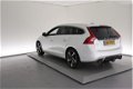 Volvo V60 - D6 Twin Engine R-Design Hybrid Technology - 1 - Thumbnail