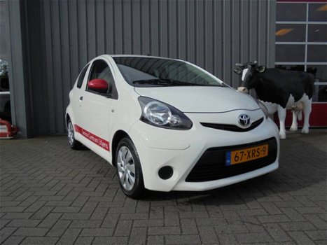 Toyota Aygo - 1.0 VVT-i 3D Comfort / Airco - 1