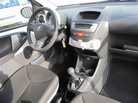 Toyota Aygo - 1.0 VVT-i 3D Comfort / Airco - 1