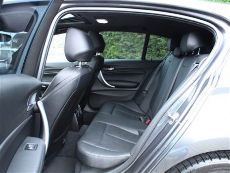 BMW 1-serie - 118i High Executive M-Pakket | Lederen bekleding | Schuif\kantel dak | Stoelverwarming - 1