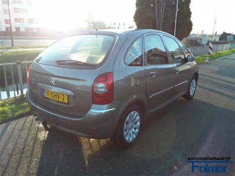 Citroën Xsara Picasso - 1.6i 16V Image - 1