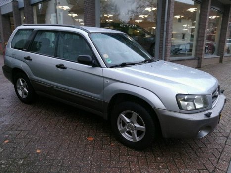 Subaru Forester - 2.0 AWD X - 1