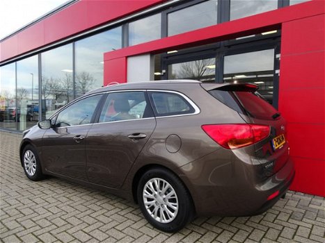 Kia Cee'd - 1.6 GDI 20th Anniversary / Volledig dealeronderhouden - 1