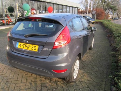 Ford Fiesta - 1.25 Trend 82PK/5 DRS/AIRCO - 1