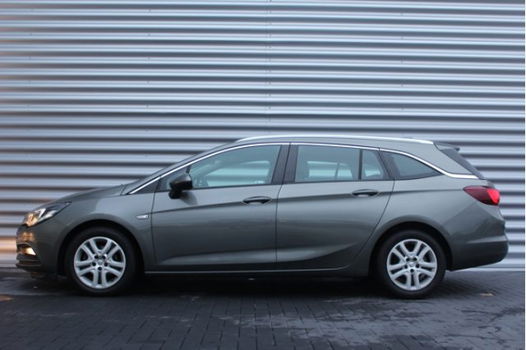 Opel Astra Sports Tourer - 1.6 CDTI 110PK BUSINESS+ / NAVI / XENON / CLIMA / LED / AGR / PDC / BLUET - 1