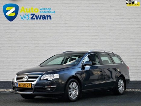 Volkswagen Passat Variant - 2.0 TDI Highline Auto./Stoelverw - 1