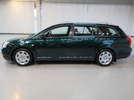 Toyota Avensis Wagon - 1.8 VVTi Linea Terra Airco/Trekhaak/Radio-cd - 1