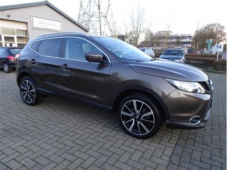 Nissan Qashqai - 1.6 Tekna 1e eigenaar / standkachel / trekhaak - 1