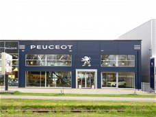 Peugeot 308 SW - Blue L. Exec. 1.2 PureTech 110 | NAVI | CLIMA | PDC | LM