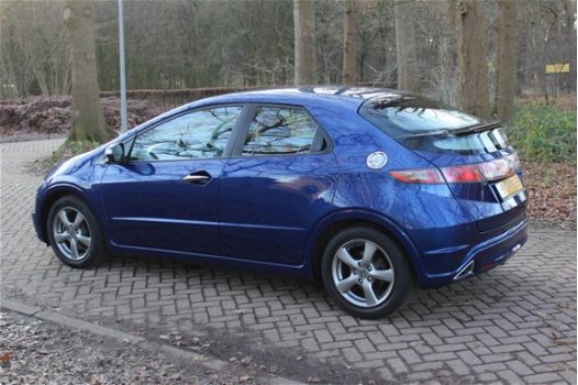 Honda Civic - 1.4 Sport, Navigatie, Airco - 1