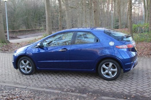 Honda Civic - 1.4 Sport, Navigatie, Airco - 1