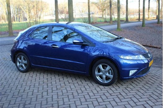 Honda Civic - 1.4 Sport, Navigatie, Airco - 1