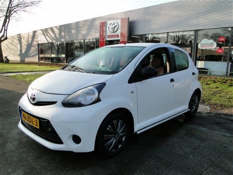 Toyota Aygo - 1.0 Cool Airco 5-drs - 1