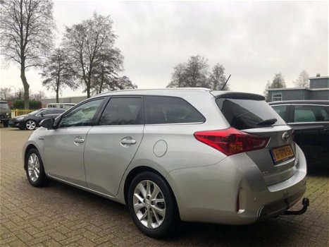 Toyota Auris Touring Sports - 1.8 Hybrid Lease+ Navi, Stoelverwarming, Trekhaak - 1