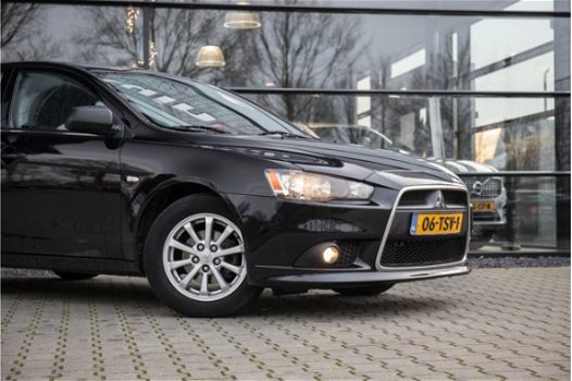 Mitsubishi Lancer Sportback - 1.6 Edition Two , Stoelverwarming, - 1