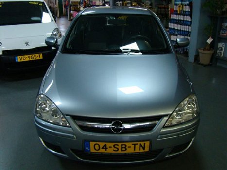 Opel Corsa - 1.2-16V Silverline - 1