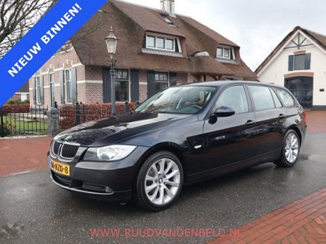 BMW 3-serie Touring - 318i Business M-SPORT NAVI/TREKHAAK - 1