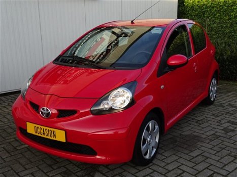 Toyota Aygo - 1.0-12V - 1