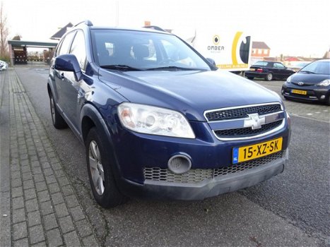 Chevrolet Captiva - 2.4i Style 2WD - 1