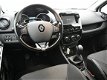 Renault Clio - TCe 90 Expression / Navigatie / Airco - 1 - Thumbnail