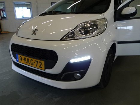 Peugeot 107 - 1.0 12V 68PK 5D XS - 1