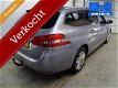 Peugeot 308 - 1.6 Executive PANO|TREKH|NAVI|DAKRAILS - 1 - Thumbnail