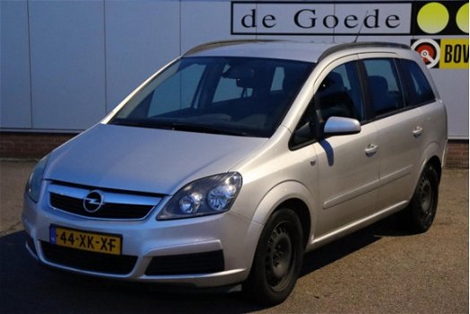 Opel Zafira - 1.9 CDTi Executive org. NL-auto - 1