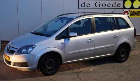 Opel Zafira - 1.9 CDTi Executive org. NL-auto - 1