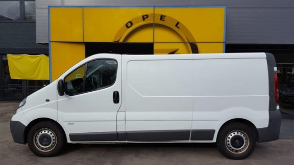 Opel Vivaro - 2.5 CDTI L2H1 DC - 1