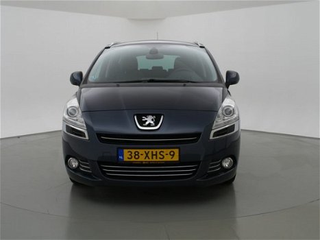 Peugeot 5008 - 1.6 THP ALLURE AUT. 7-PERSOONS LEDER/PANORAMA/NAVIGATIE - 1