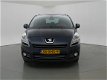 Peugeot 5008 - 1.6 THP ALLURE AUT. 7-PERSOONS LEDER/PANORAMA/NAVIGATIE - 1 - Thumbnail