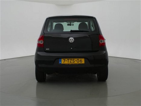 Volkswagen Fox - 1.2 OPTIVE + AIRCO / LMV - 1