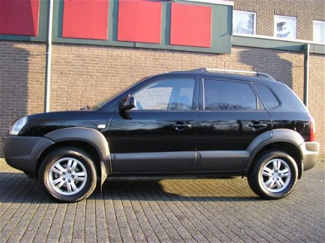 Hyundai Tucson - 2.0i Style mooie auto en 1 eigenaar - 1