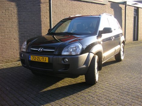 Hyundai Tucson - 2.0i Style mooie auto en 1 eigenaar - 1