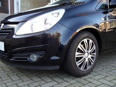 Opel Corsa - 1.2-16V Enjoy Eerste Eigenaar