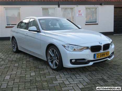 BMW 3-serie - 320i EfficientDynamics High Executive - 1