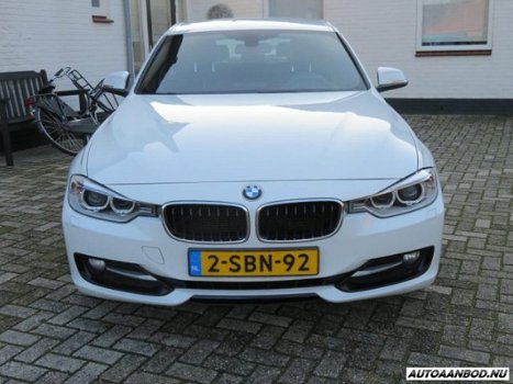 BMW 3-serie - 320i EfficientDynamics High Executive - 1