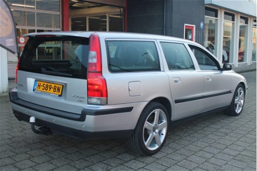 Volvo V70 - 2.5 R 300PK Geartronic Youngtimer - 1