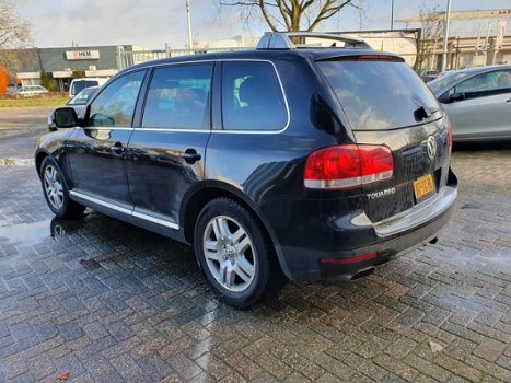 Volkswagen Touareg - 4.2 V8 - 1