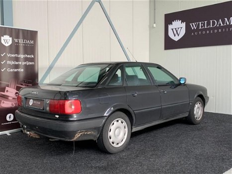 Audi 80 - 2.0 E Sedan 2 sleutels - 1