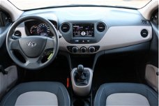 Hyundai i10 - 1.0i 66pk Blue 4pl. i-Drive Blue - RIJKLAAR