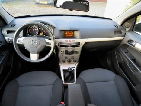 Opel Astra Wagon - 1.6 Essentia TREKHAAK-APK 31 DEC 2020 - 1