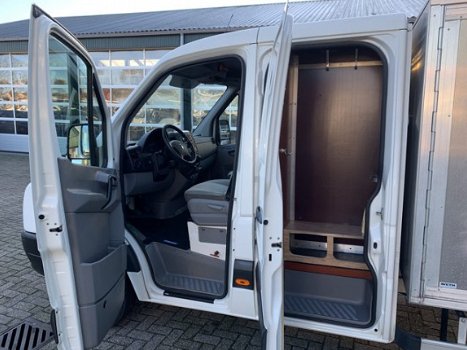 Volkswagen Crafter - 50 2.5 TDI L2 DC Pick-up Open laadbak Laadkraan Airco Trekhaak 3.500 kg Laadkra - 1