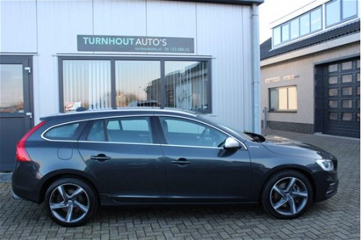 Volvo V60 - 2.4 D6 AWD Plug-In Hybrid R-Design | Adaptive Cr.| Keyless entry | Ex BTW - 1