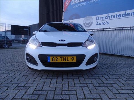 Kia Rio - 1.2 CVVT Plus Pack 122Dkm Airco Led Audio Cd/USB Privacy Multi-Stuur 1e Eigenaar - 1